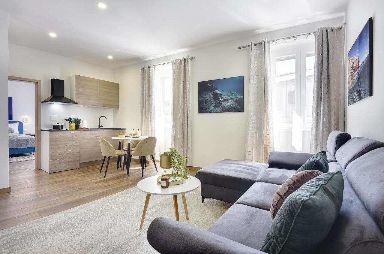 Apartamento D&a Luxury With Free Parking