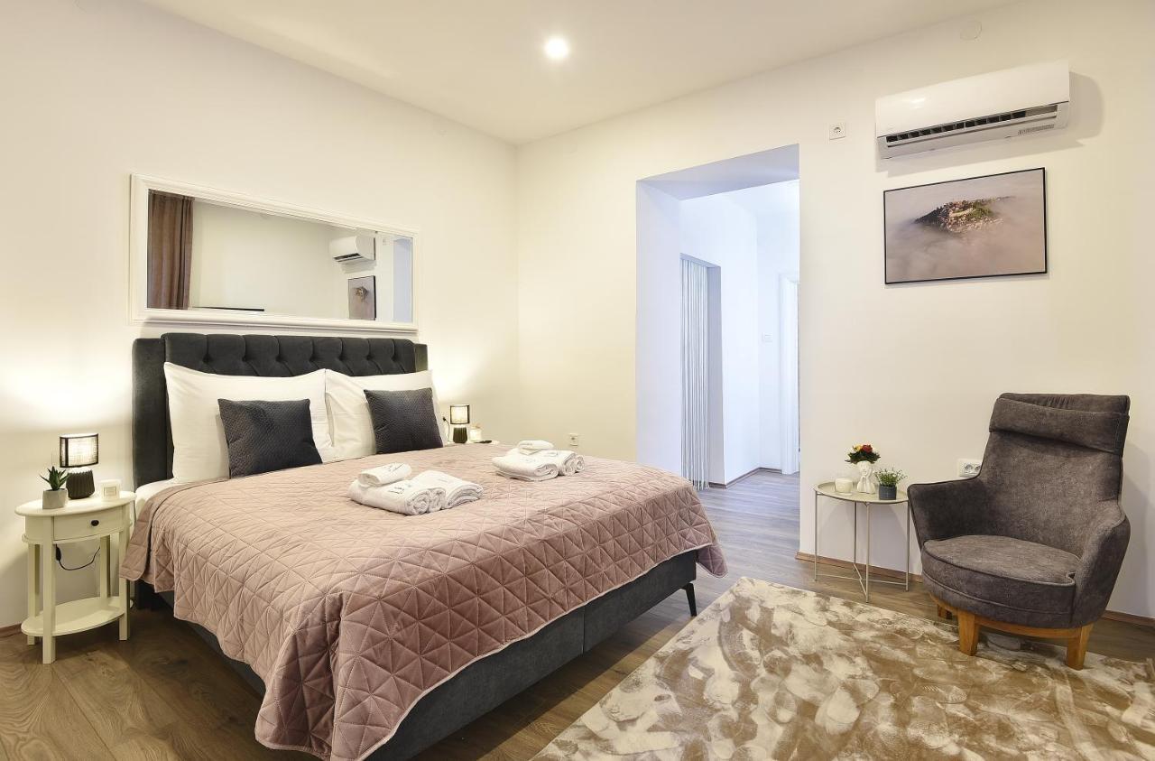 D&a Luxury With Free Parking Pula