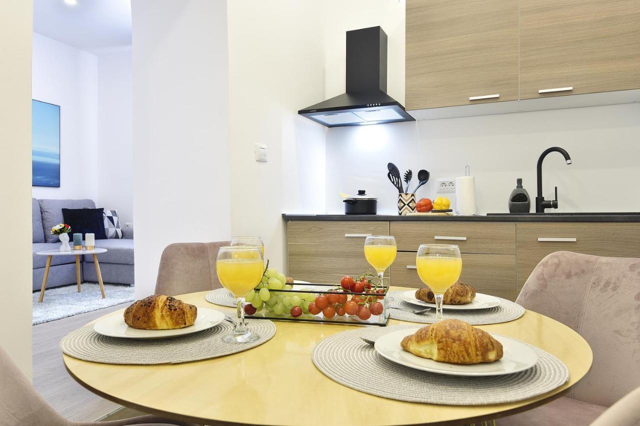 Apartamento D&a Luxury With Free Parking *