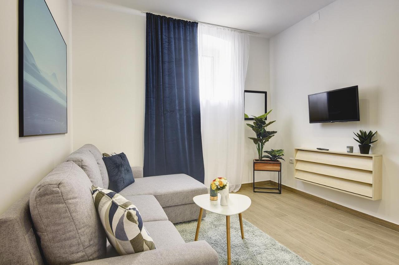 Apartamento D&a Luxury With Free Parking