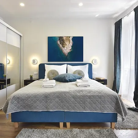 D&A Central Luxury Apartments With Free Parking Pula Extérieur photo