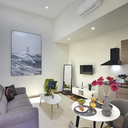 D&A Central Luxury Apartments With Free Parking Pula Extérieur photo