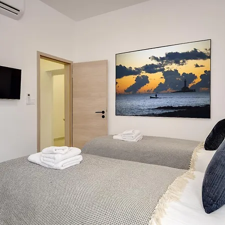 D&A Central Luxury Apartments With Free Parking Pula Extérieur photo