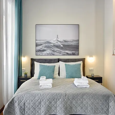 D&A Central Luxury Apartments With Free Parking Pula Extérieur photo