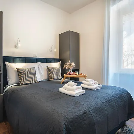 D&A Central Luxury Apartments With Free Parking Pula Extérieur photo