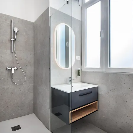 D&A Central Luxury Apartments With Free Parking Pula Extérieur photo