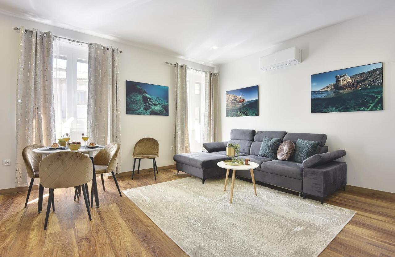 D&a Luxury With Free Parking * Pula