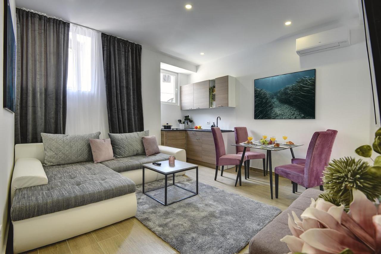 D&a Luxury With Free Parking Appartement Pula