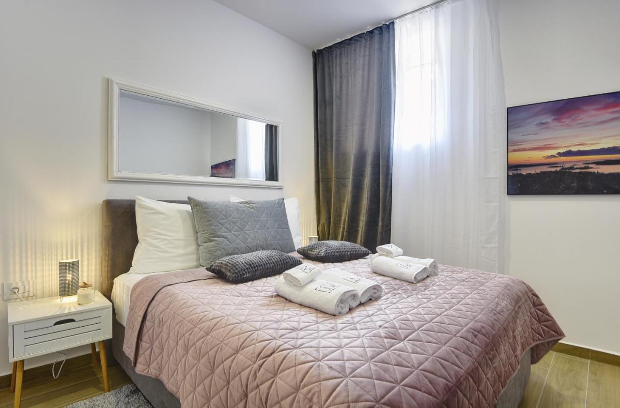 D&a Luxury With Free Parking Appartement Pula